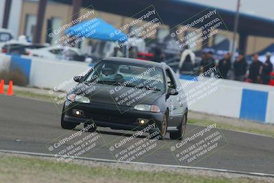 media/Dec-19-2025-Lucky Dog Racing (Fri) [[3b7b1b5fc8]]/Beginner/Session 2 Turn 1/